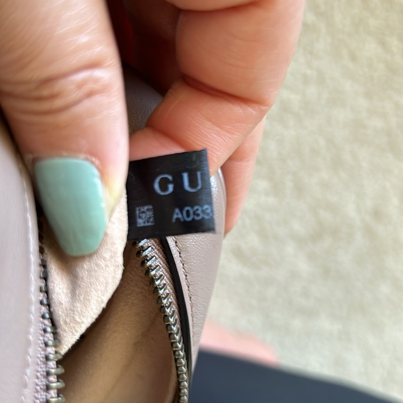 Authentic Gucci GG Marmont mini camera bag - Picture 11 of 16